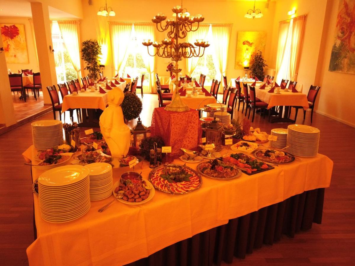 Klausdorfer Hof Hotel Schwentinental Екстериор снимка