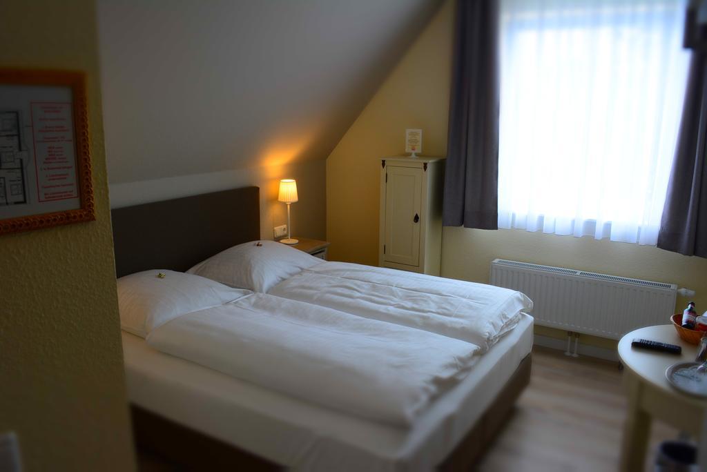 Klausdorfer Hof Hotel Schwentinental Екстериор снимка