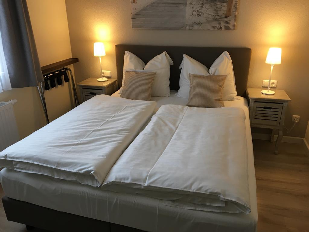 Klausdorfer Hof Hotel Schwentinental Екстериор снимка